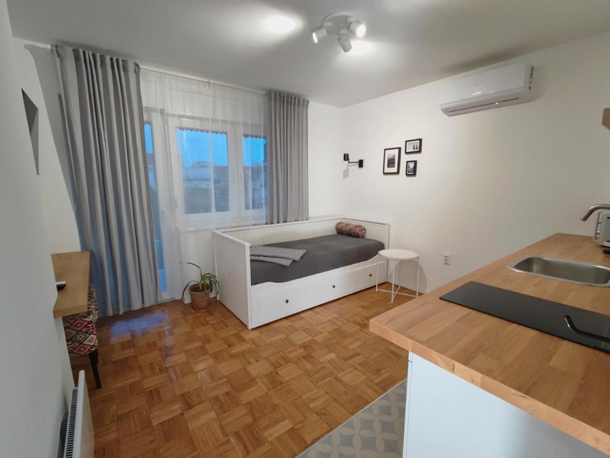 Sunset Station Apartments Zagreb Buitenkant foto